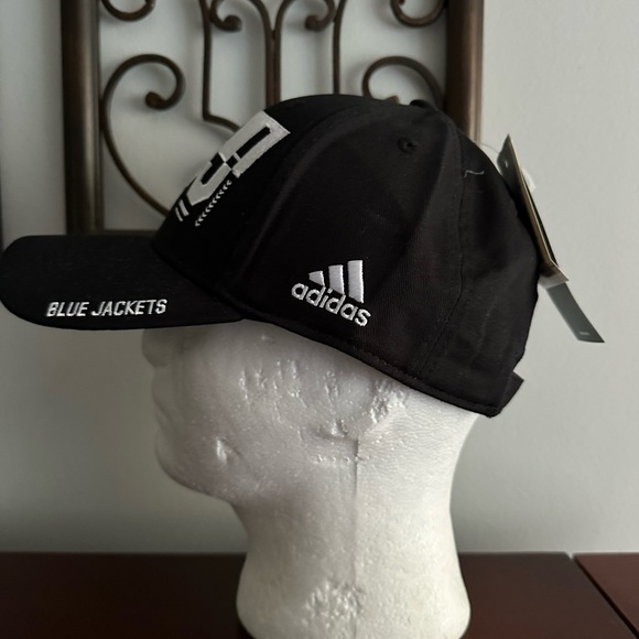 Columbus Blue Jackets adidas StrapBack Cap - OSFM - Picture 3 of 5